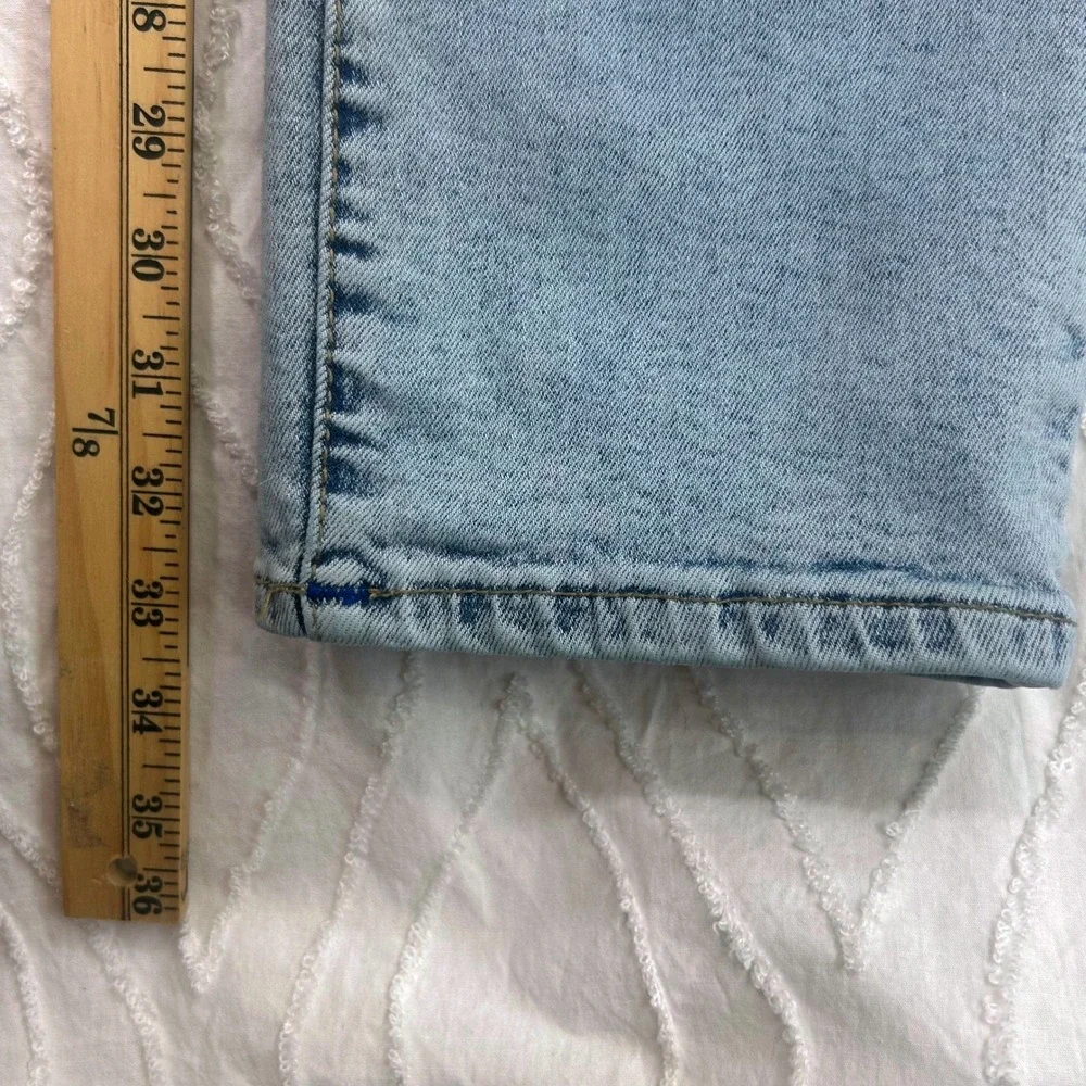 True Religion excellent pre